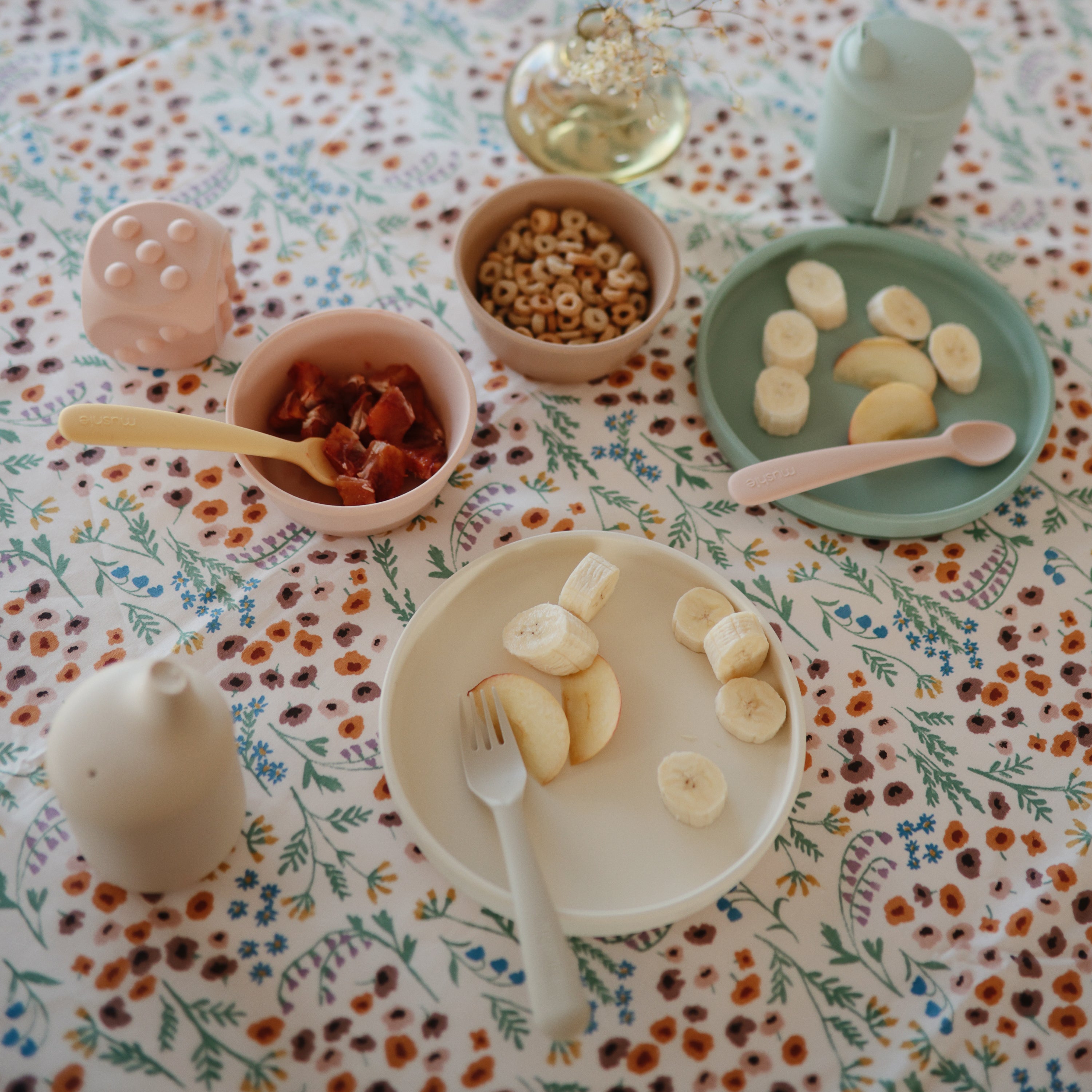 Image of Silicone Feeding Spoons 2-Pack